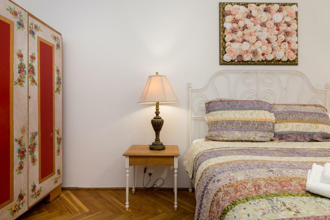 Royal Route Apartment For 10 People Warsaw Exterior photo